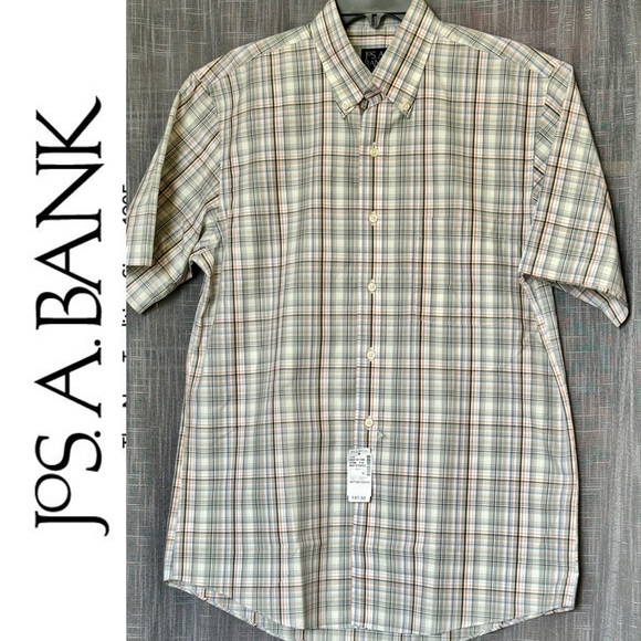 NWT JOS A. BANK MENS SHORT SLEEVE PLAID SHIRT. TRAVELER’S COL. TAILORED FIT. - Picture 2 of 11